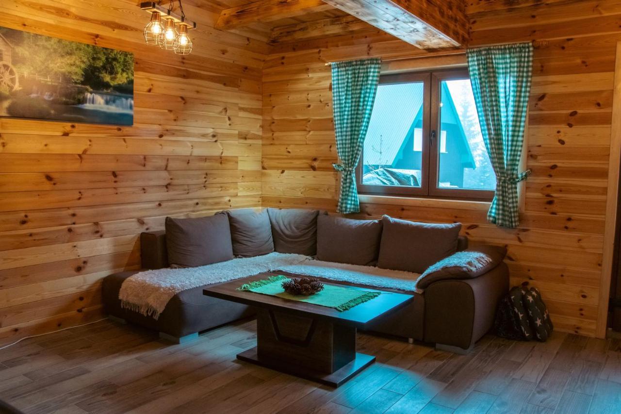 Ville Uskoci Zabljak  Luaran gambar