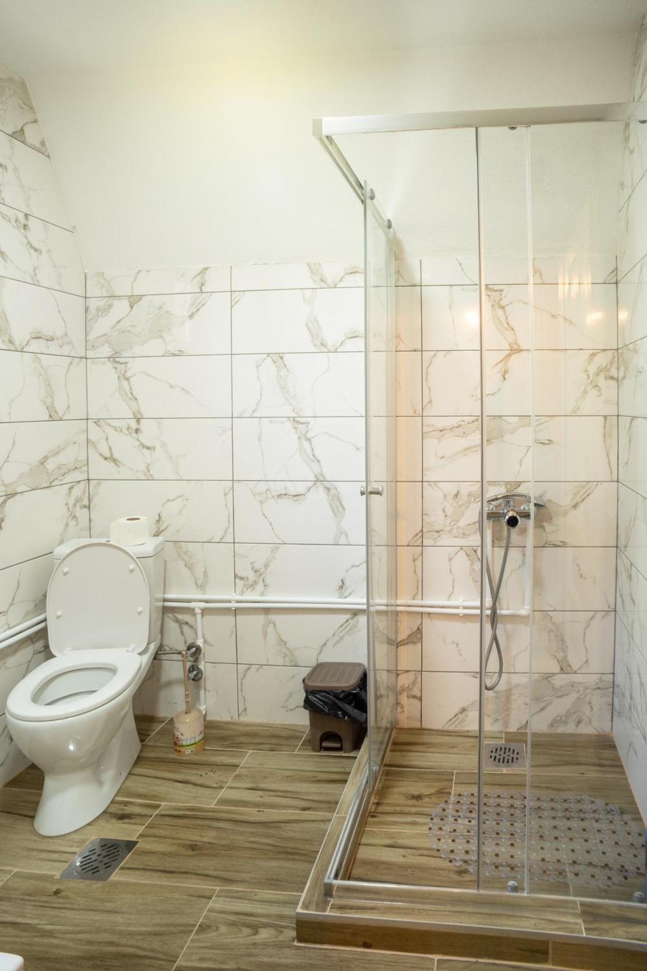 Ville Uskoci Zabljak  Luaran gambar
